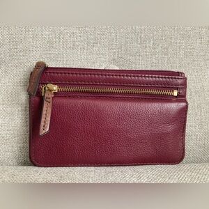 Burgundy leather Fossil wallet